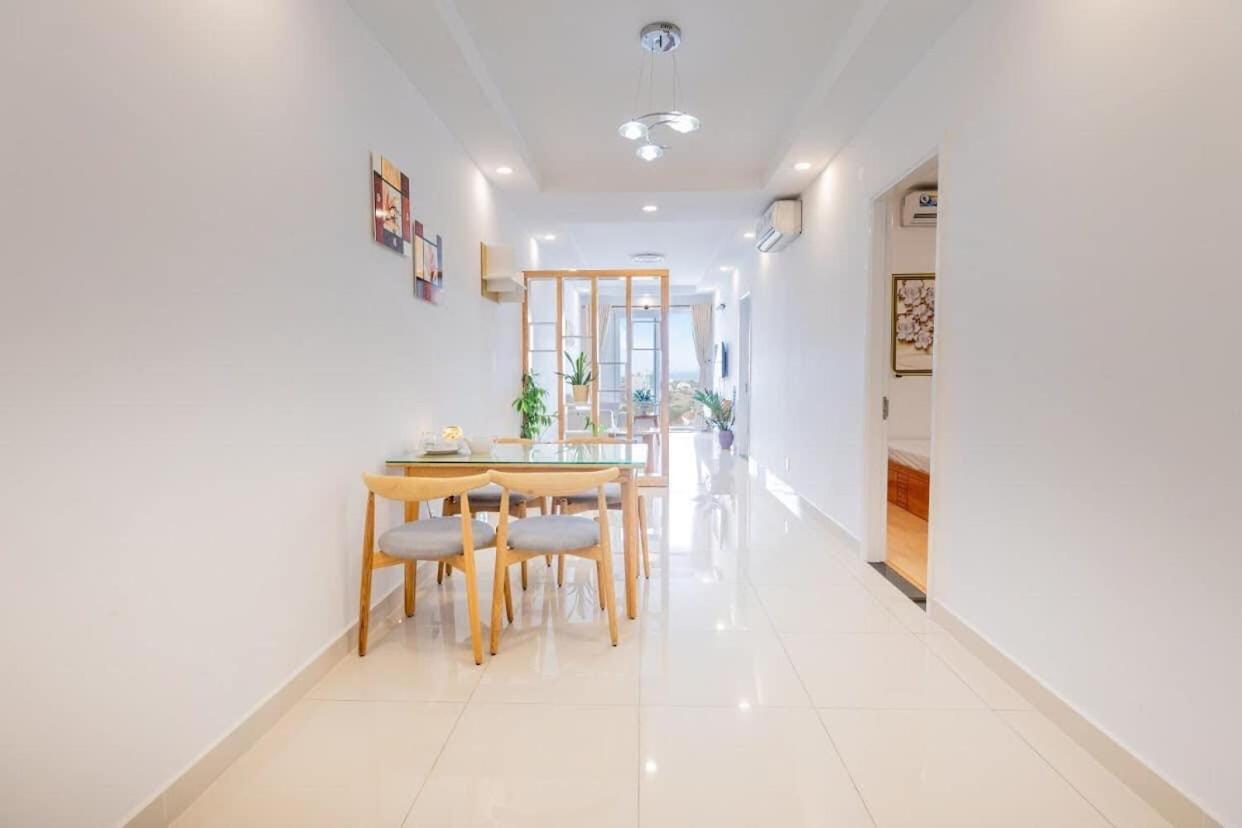 The Luxury Palm Home Вунгтау Экстерьер фото