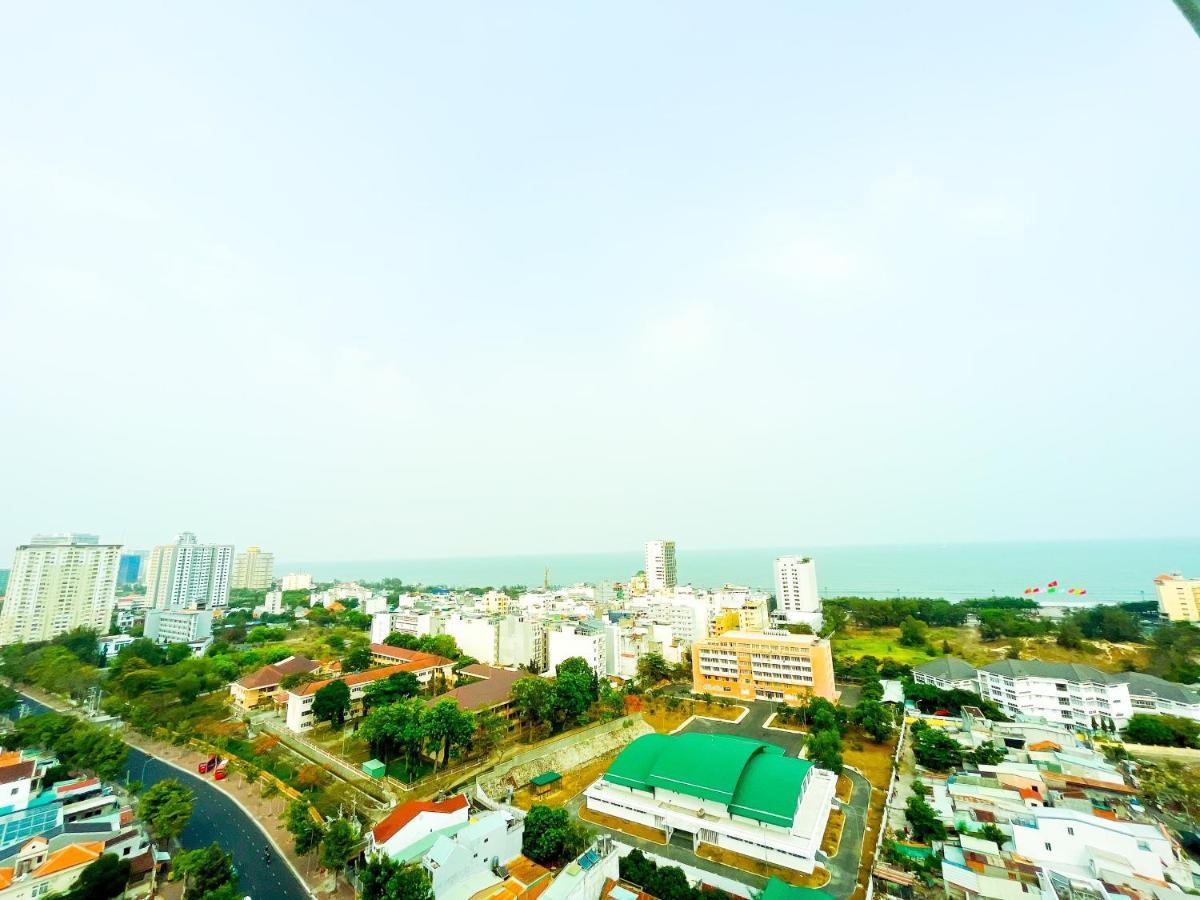 The Luxury Palm Home Вунгтау Экстерьер фото